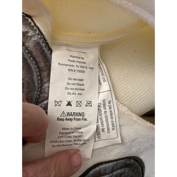 Adult Bun in the Oven Costume Used Once Halloween One Size Rasta Imposta - Picture 8 of 8